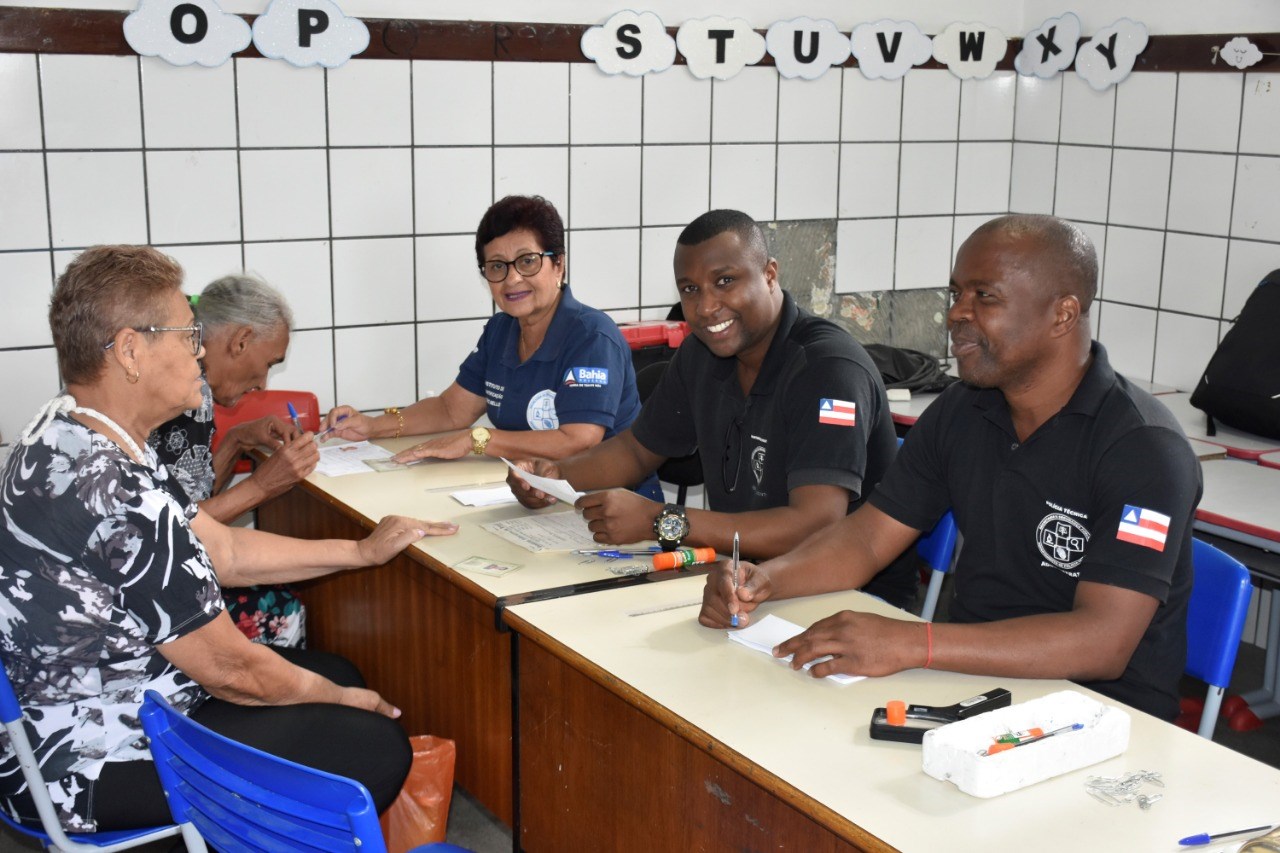 Camacã: Centenas de Pessoas são beneficiadas com a Caravana da Justiça Social